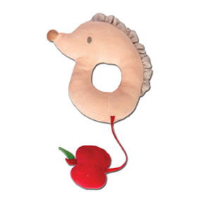 80026-HedghogAppleRattleOnCard