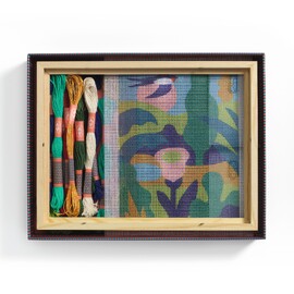 Djeco Atelier 65 – Garden Needlepoint Kit