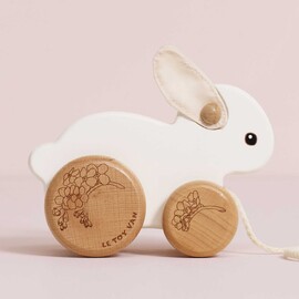 Le Toy Van Pull Along Rabbit - FSC 10
