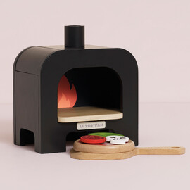 Le Toy Van Wooden Pizza Oven Play Set