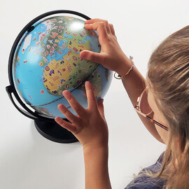 Buki France Junior Globe - Search & Find