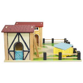 Le Toy Van The Farmyard Set