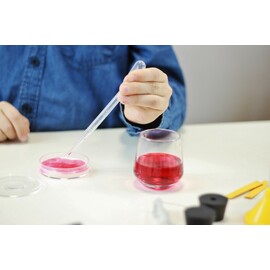 Buki France Chemistry Kit with 150 Experiments