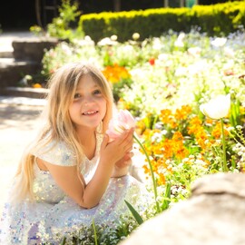 Great Pretenders Sequins Concert Dress – Size 7–8