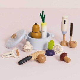 Le Toy Van Wooden Soup Play Set
