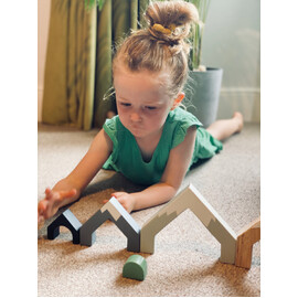 Tender Leaf Toys Mountain Pass Stack