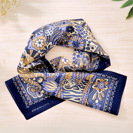 Djeco Atelier 10 - Tiger Silk Scarf Painting Kit