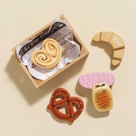 Le Toy Van Complete Set of 8 Market Crates