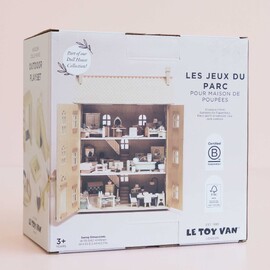 Le Toy Van Wooden Dolls House Outdoor Play Furniture - 5 piece