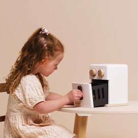 Le Toy Van Wooden Air Fryer Play Set