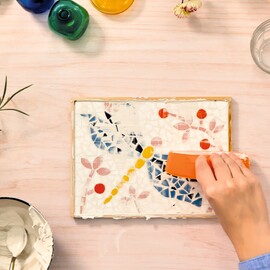 Djeco Atelier 72 – Dragonfly Mosaic Art Kit