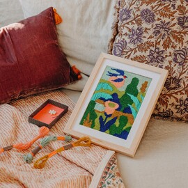 Djeco Atelier 65 – Garden Needlepoint Kit