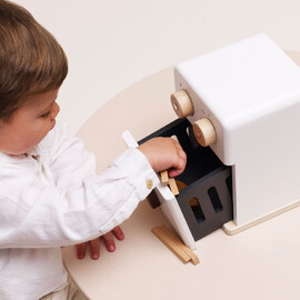 Le Toy Van Wooden Air Fryer Play Set