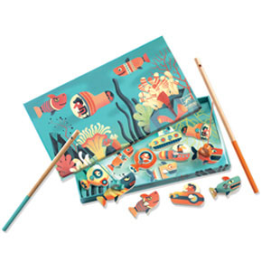 WoodMagneticFishingShark