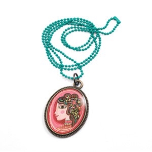 LovelySweetNecklaceDivine