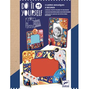 DoItYourselfFrameInSpace