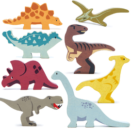 Selection of 8 wooden animals